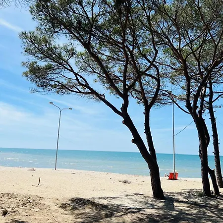 Hotel Alexander Golem (Tirana)